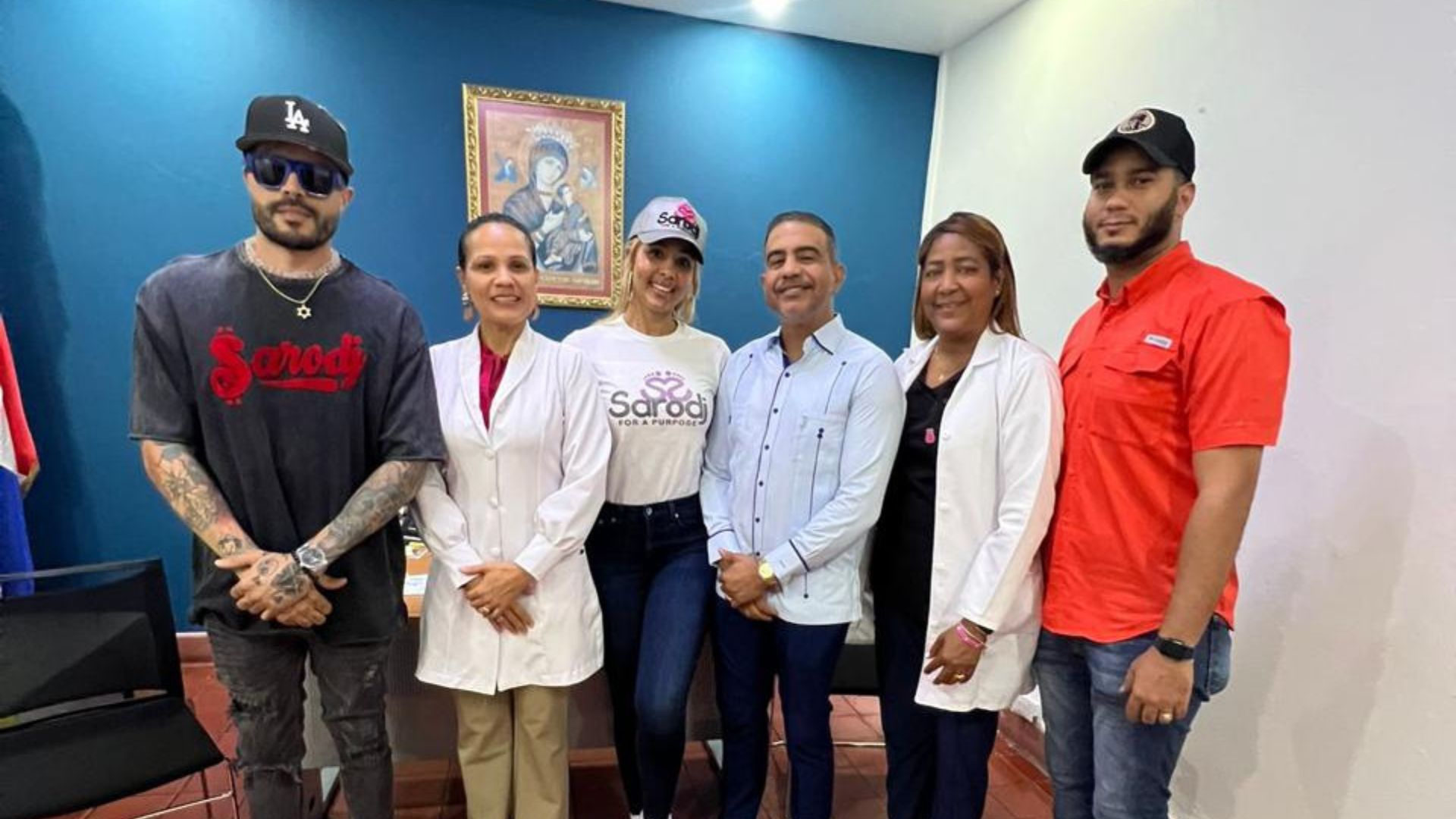 Hospital Infantil recibe visita de Sarodj Bertin en apoyo a los niños hospitalizados