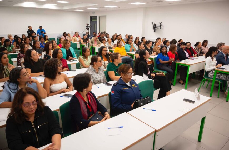 Hospital Infantil participa en conferencia internacional “Arte y Salud SANARTE”