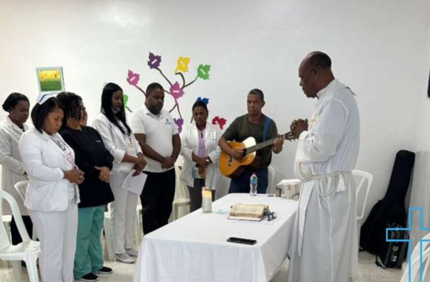Hospital Infantil Dr. José Manuel Rodríguez Jimenes celebra primera misa del año