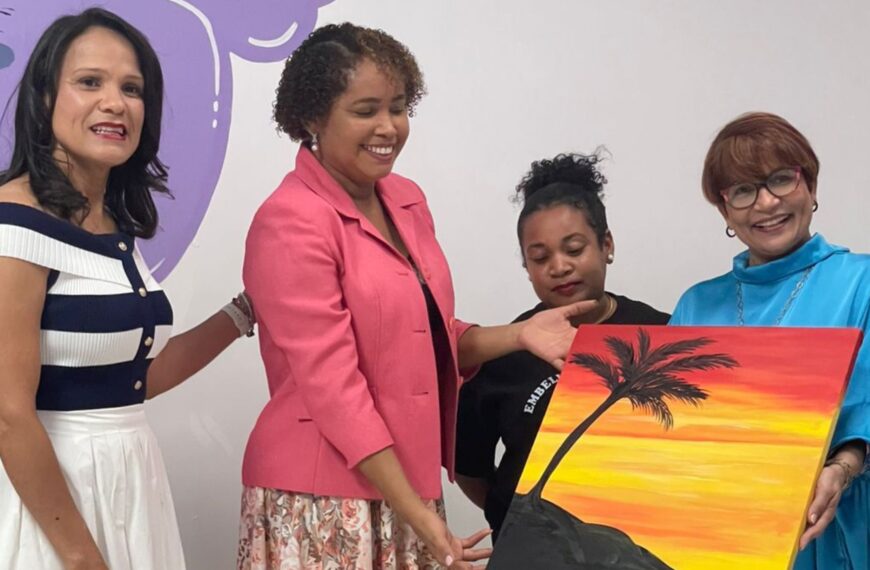 Hospital Infantil Dr. José Manuel Rodríguez Jimenes y Funanart presentan el proyecto “Arte en las venas” y devela sus primeros murales terapéuticos